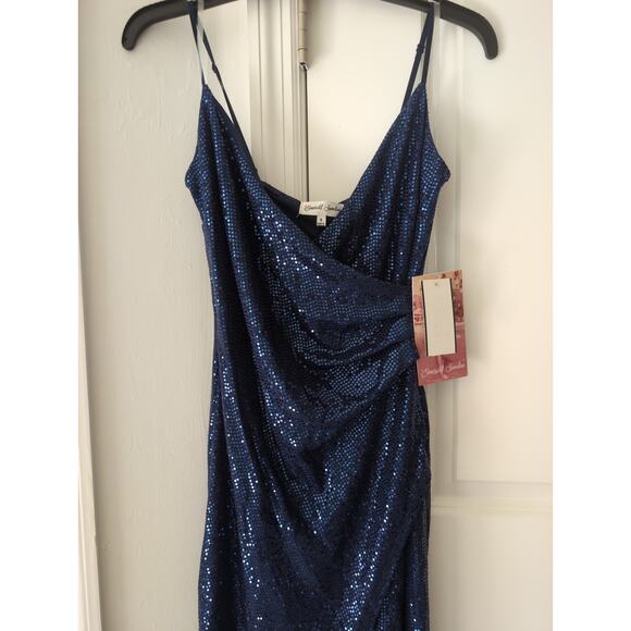 NWT Emerald Sundae Womens Metallic Maxi Evening Dress size S - Picture 2 of 4